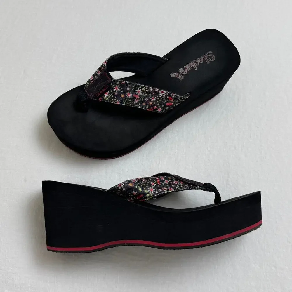 Skechers Cali Black Platform Chunky Floral Print Flip Flops Size US 8 Whimsy